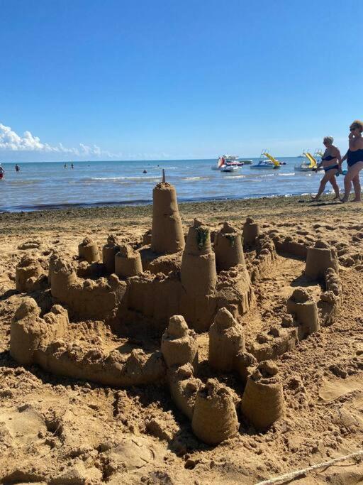 Appartamento Incantevole 300M Dal Mare Lignano Sabbiadoro Eksteriør billede
